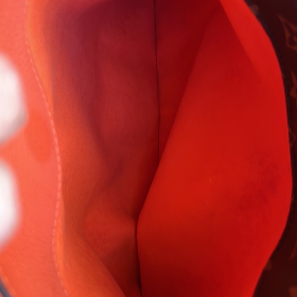 LOUIS VUITTON PALLAS MM - Used One Time - Picture 15 of 17